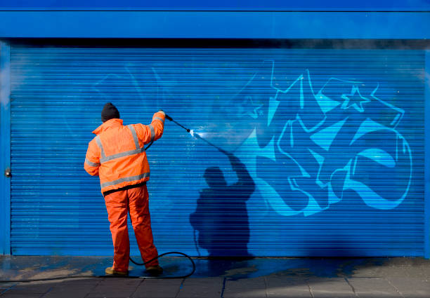 Best Pressure Washing Contractors  in Clintondale, NY